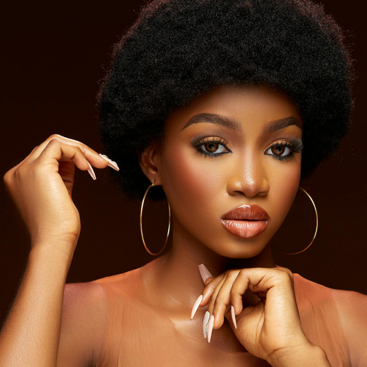 ROUTINE ESSENTIELLE NANÉ : 2 SOINS POUR CHEVEUX AFRO/CRÉPUS NORMAUX